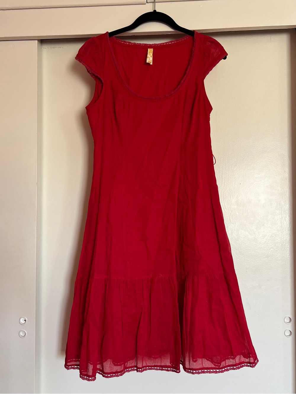 Maeve Summer Red Cap Sleeve Midi Dress